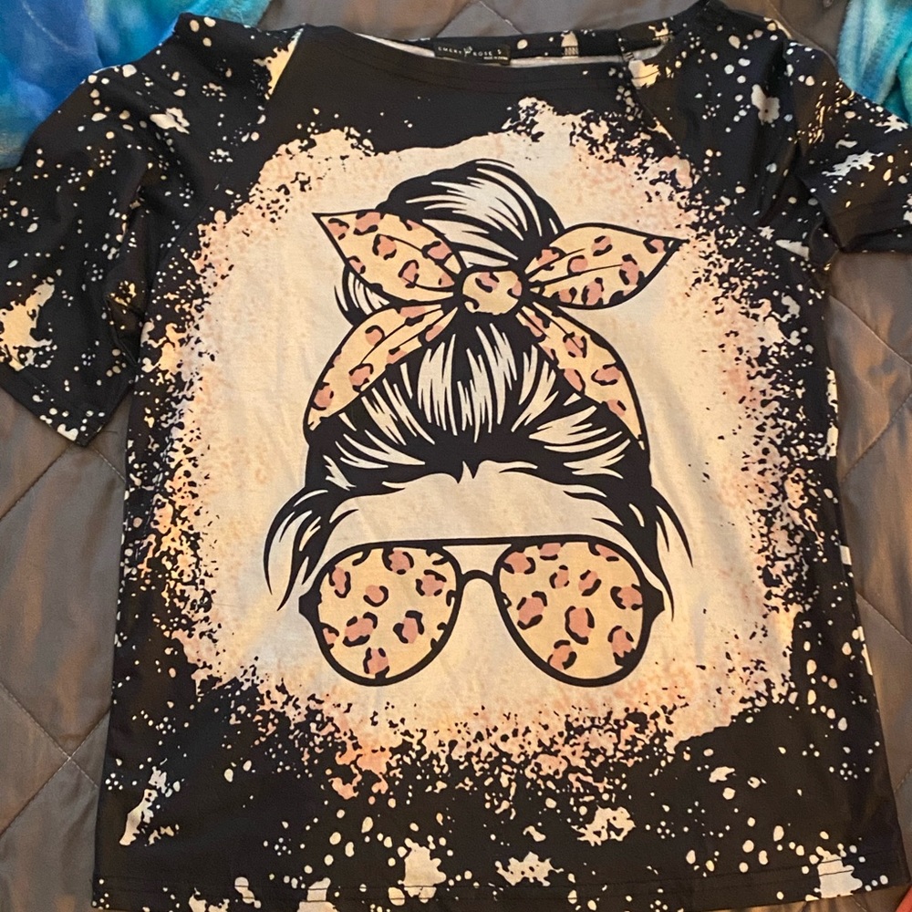 One sleeve shirt